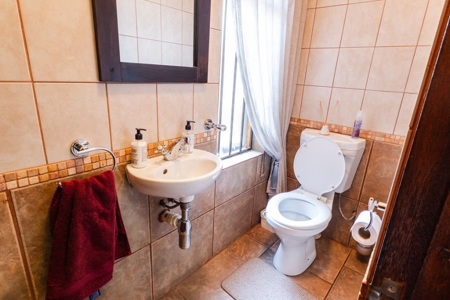 3 Bedroom Property for Sale in Pentagon Park Free State
